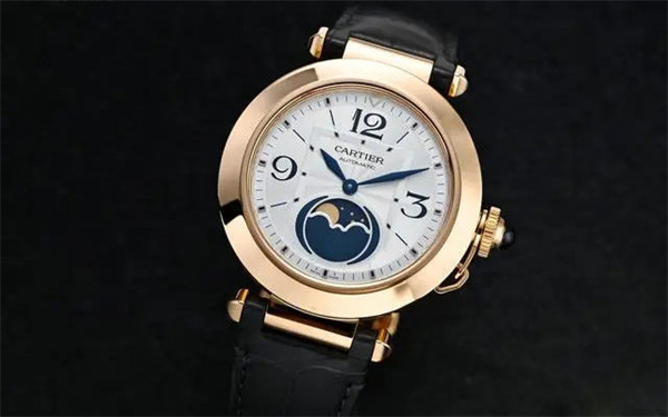 卡地亚手表进水进灰该如何处理