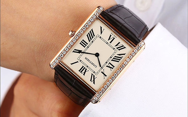 卡地亚腕表走快了怎么修复